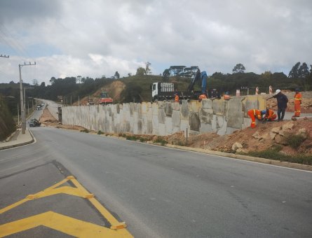 Nova entrada de Rancho Queimado: o viaduto da BR-282 inaugura uma nova era para a cidade — e o Maxxi Valley já nasce nesse novo endereço